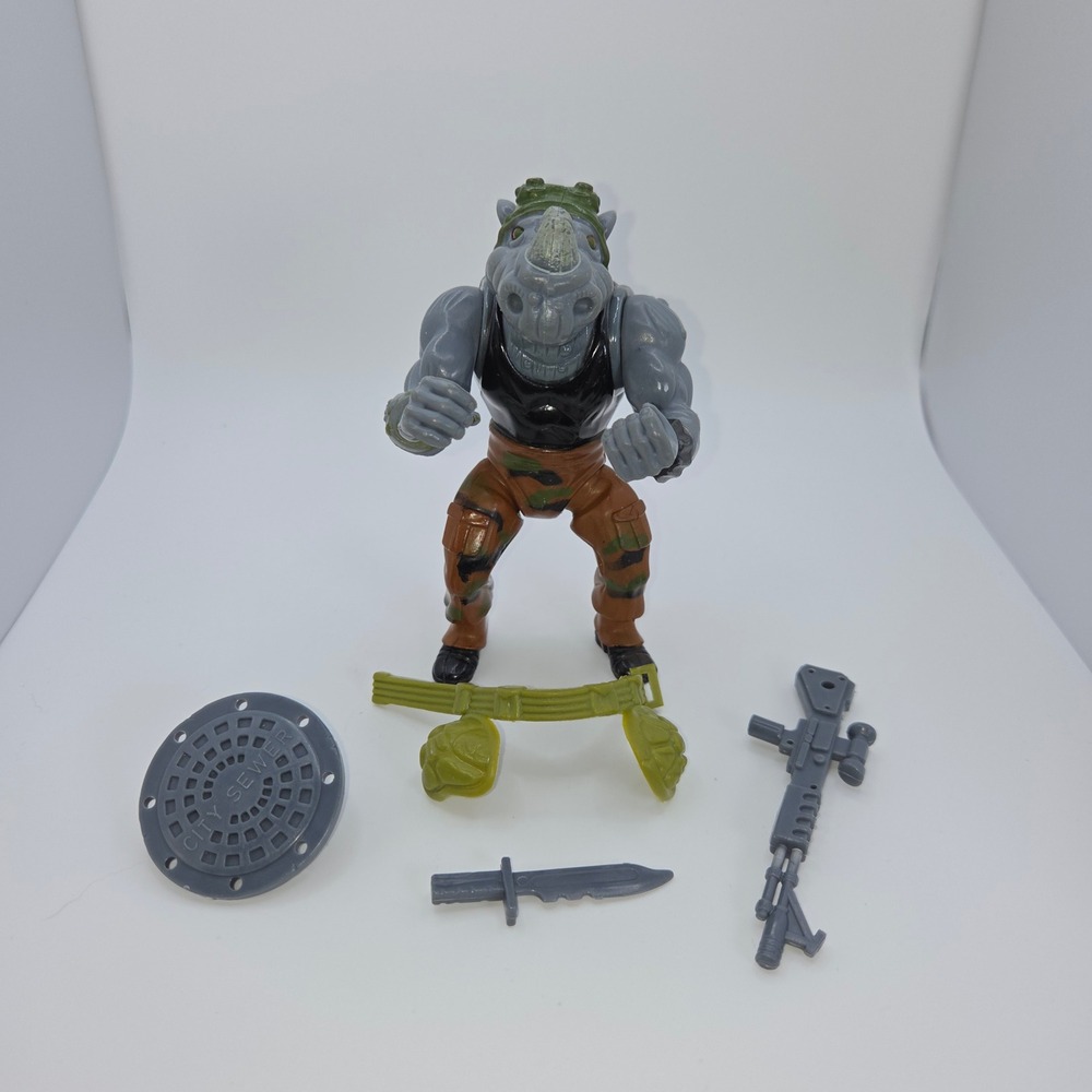Vintage 1988 TMNT Soft Head ROCKSTEADY 100%  COMPLETE Accessories